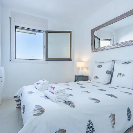 Apart-rent Port Grec 0112 Apartment *